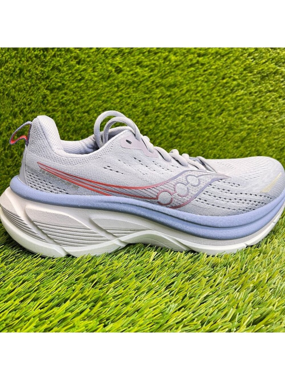 Saucony Hurricane 25 Womens Size 8.5D Purple Blue Athletic Running Shoes Sneaker